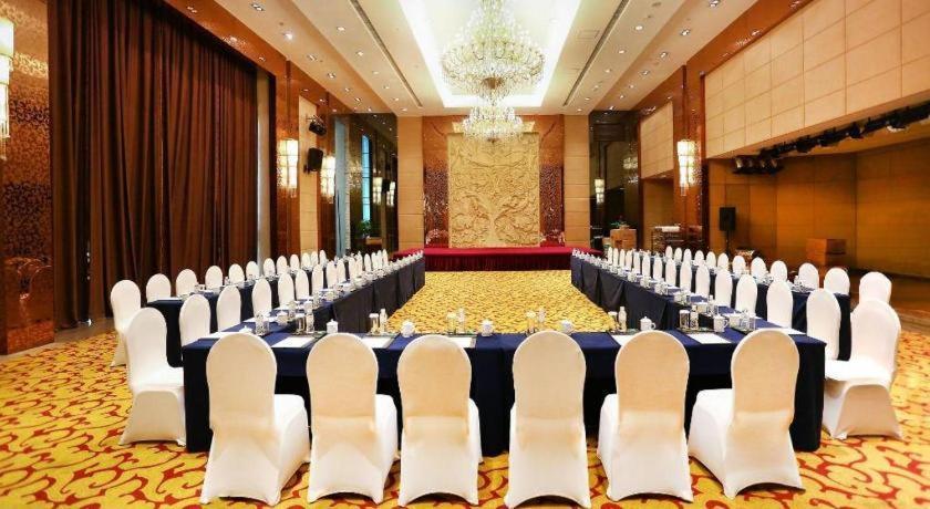 فندق شينيانج هايون جينجيانج إنترناشونال شنيانج المظهر الخارجي الصورة